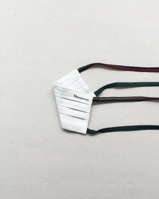 Face Mask Musotrees: Off-White with Ties