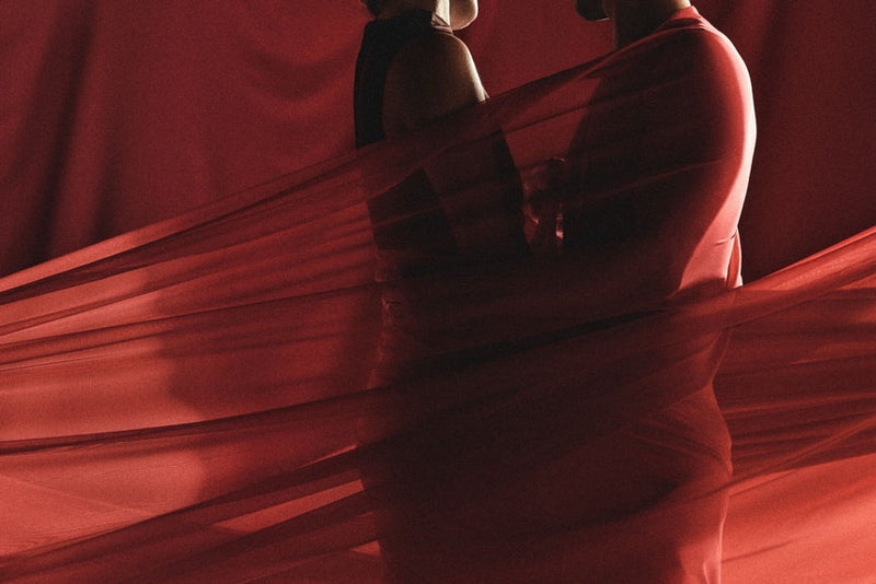 Aēsop: Pleasure in Proximity