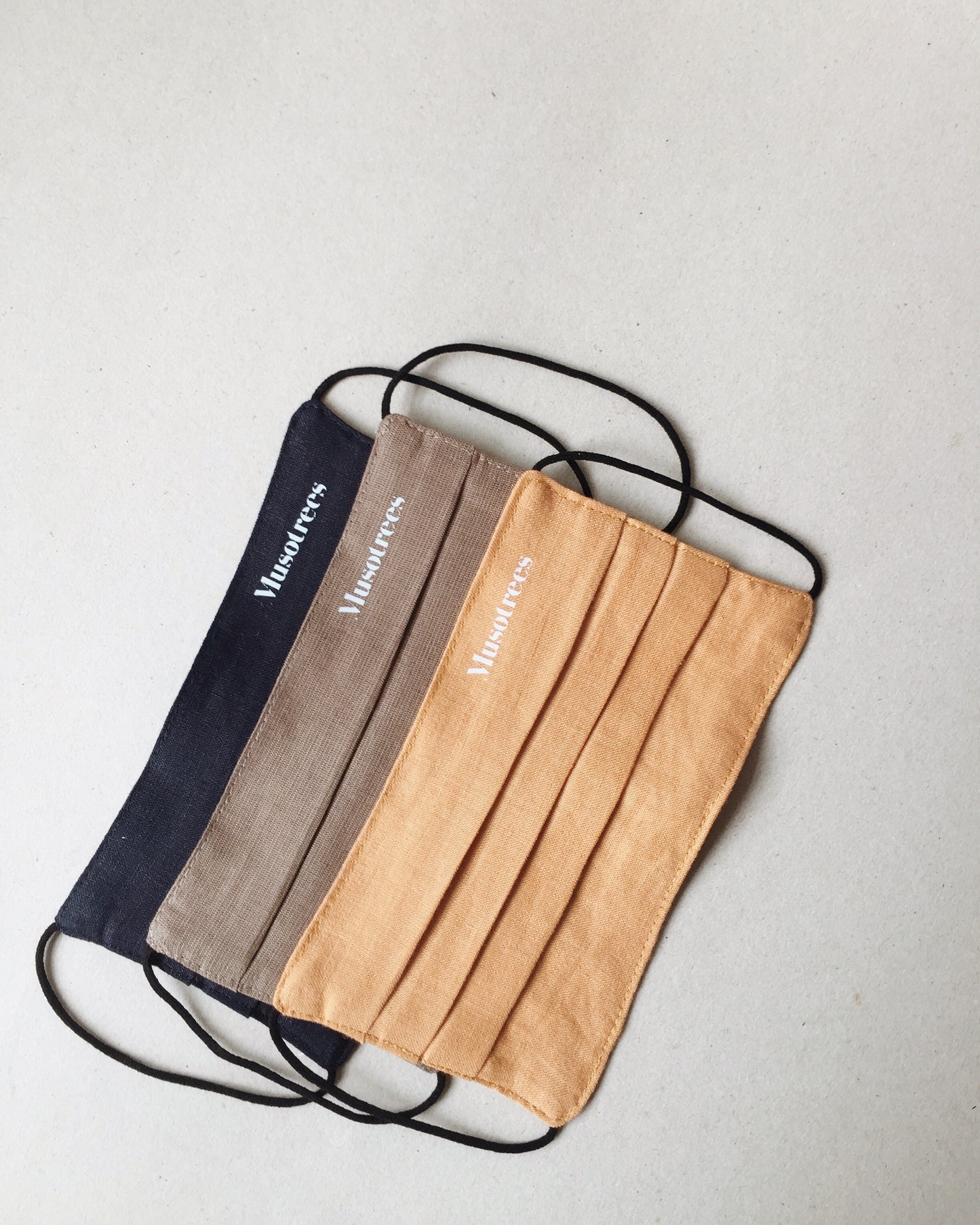 Face Mask Musotrees: Brownstone